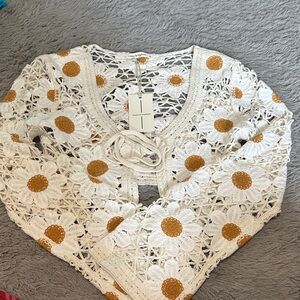 Moon & Madison Daisy Crochet Top - Cream and Gold